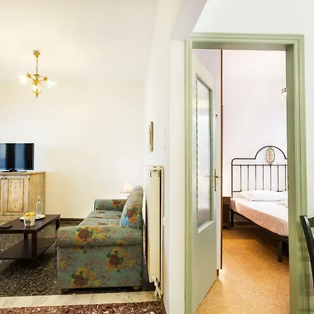 Sea View Penthouse With Roof Garden *