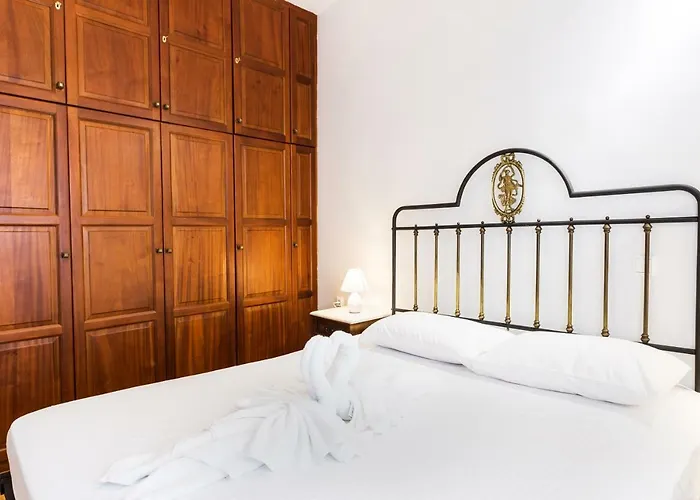 Sea View Penthouse With Roof Garden Апартаменты Ханья