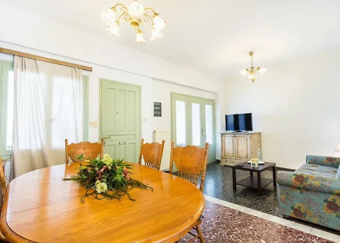 Sea View Penthouse With Roof Garden