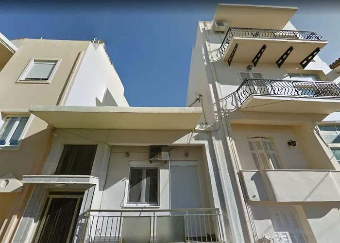 Апартаменты Sea View Penthouse With Roof Garden